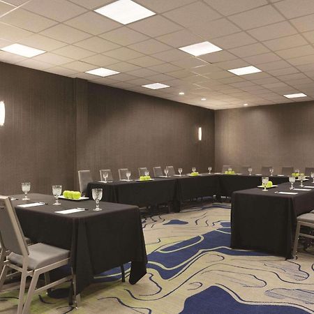Radisson Hotel Mcallen Airport Екстериор снимка