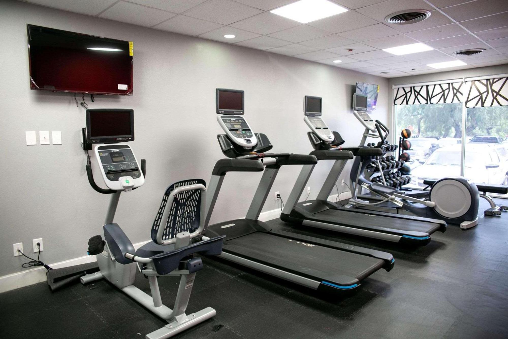 Radisson Hotel Mcallen Airport Екстериор снимка