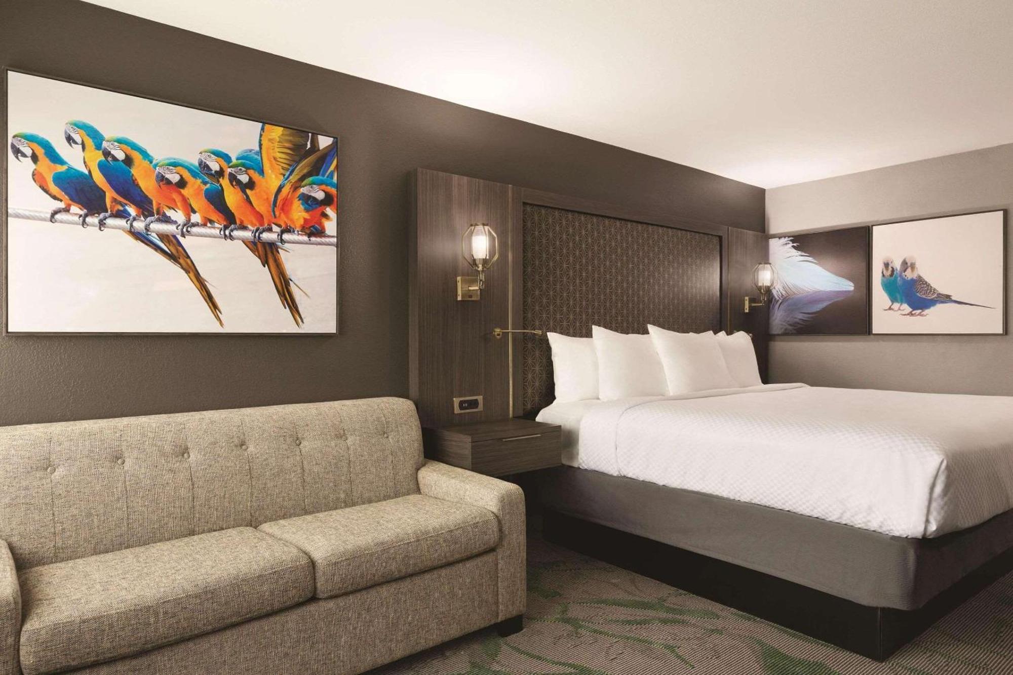 Radisson Hotel Mcallen Airport Екстериор снимка