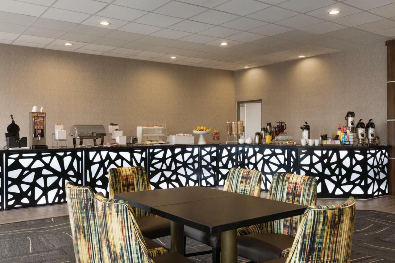 Radisson Hotel Mcallen Airport Екстериор снимка