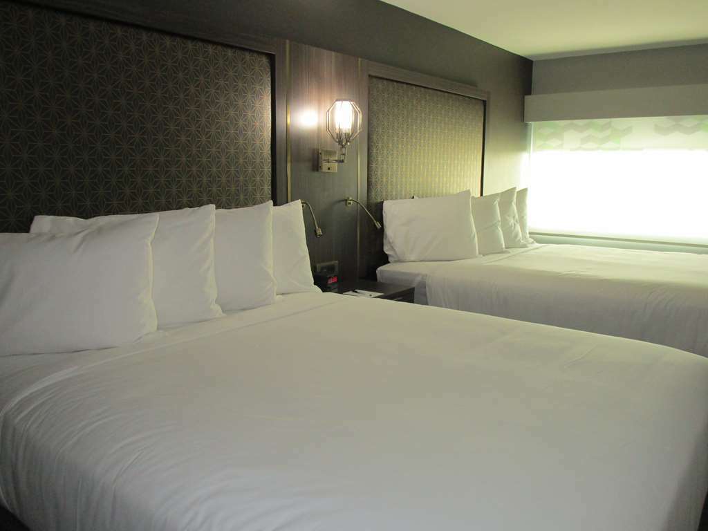 Radisson Hotel Mcallen Airport Стая снимка